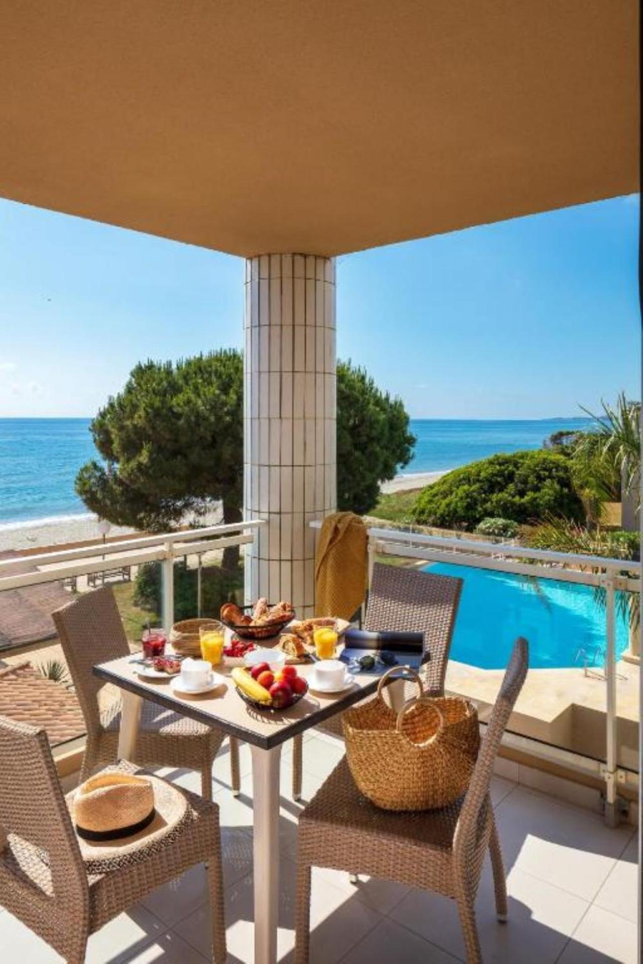Residence Marina Bianca Santa-Lucia-di-Moriani Buitenkant foto