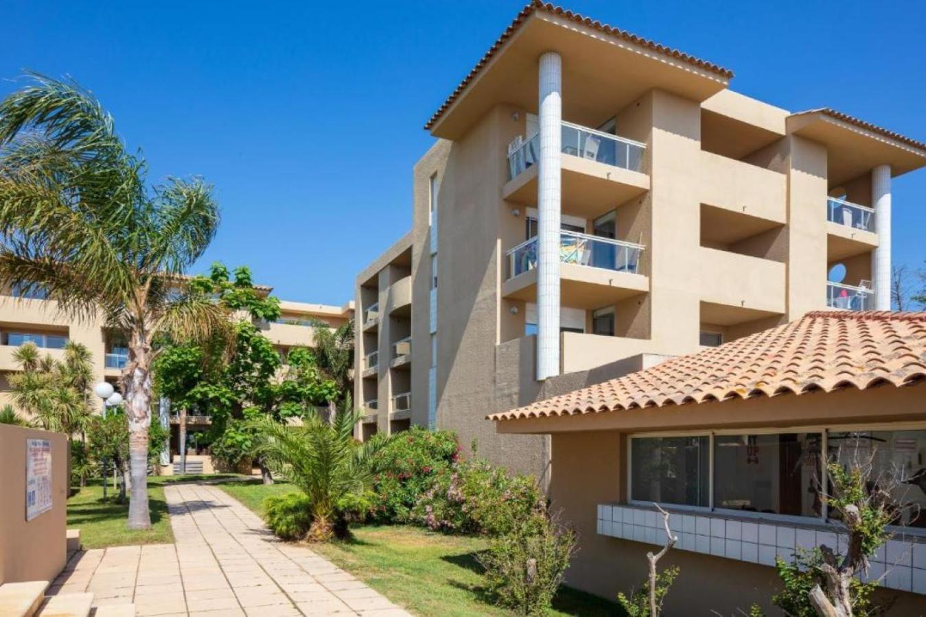 Residence Marina Bianca Santa-Lucia-di-Moriani Buitenkant foto